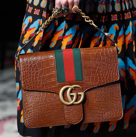 gucci kit bag